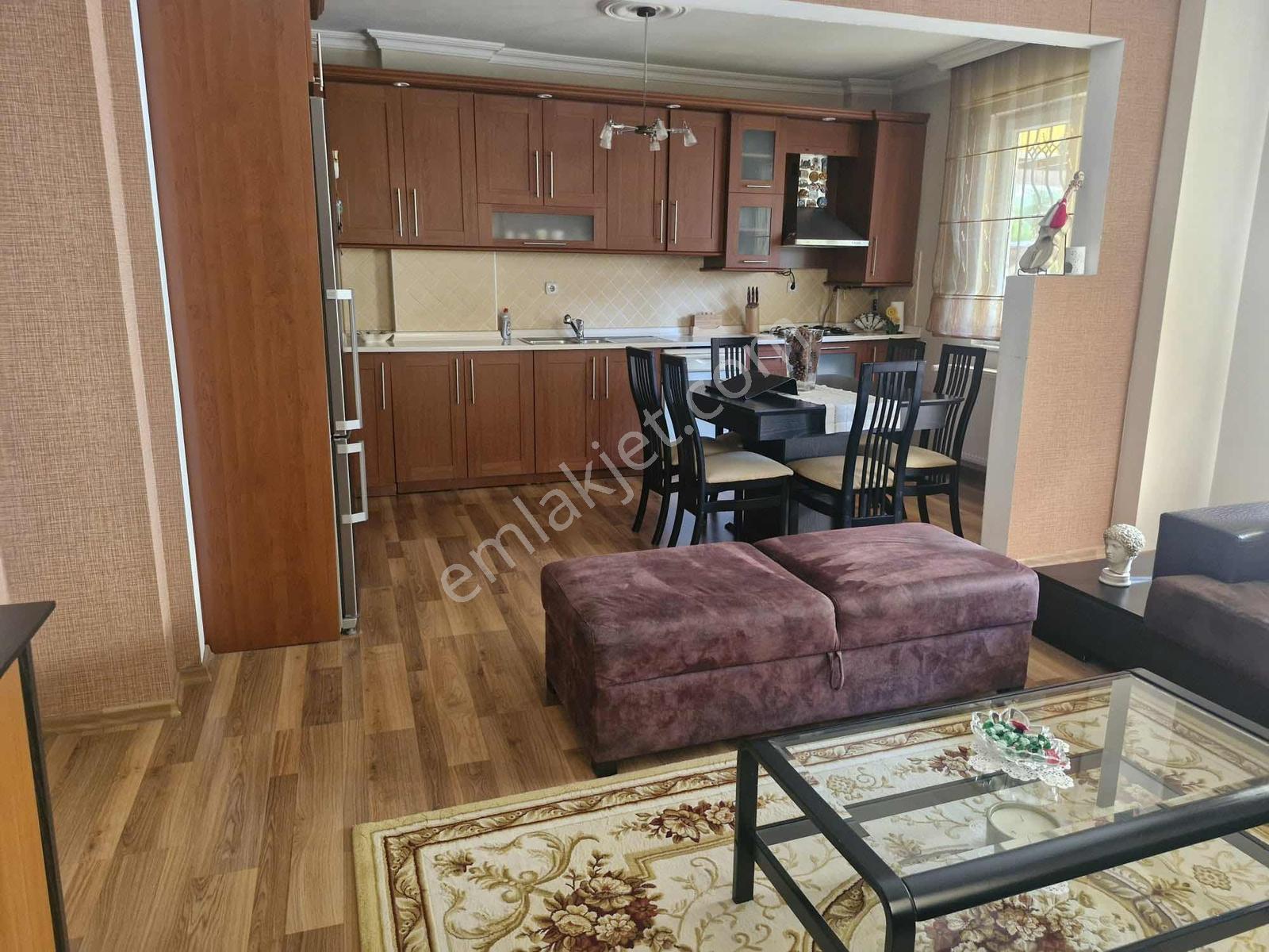 Kat Karşılığına Uygun Beylikdüzü Yakuplu Mah. 333m² 3 Katlı Ev - Görsel 8