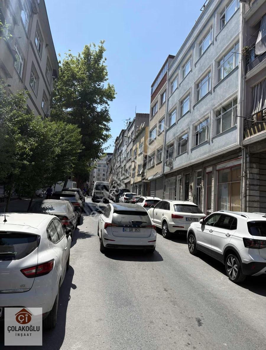 İster Yatırımlık İster Oturumluk Merkezi Konumda Orta Kat Daire - Görsel 8