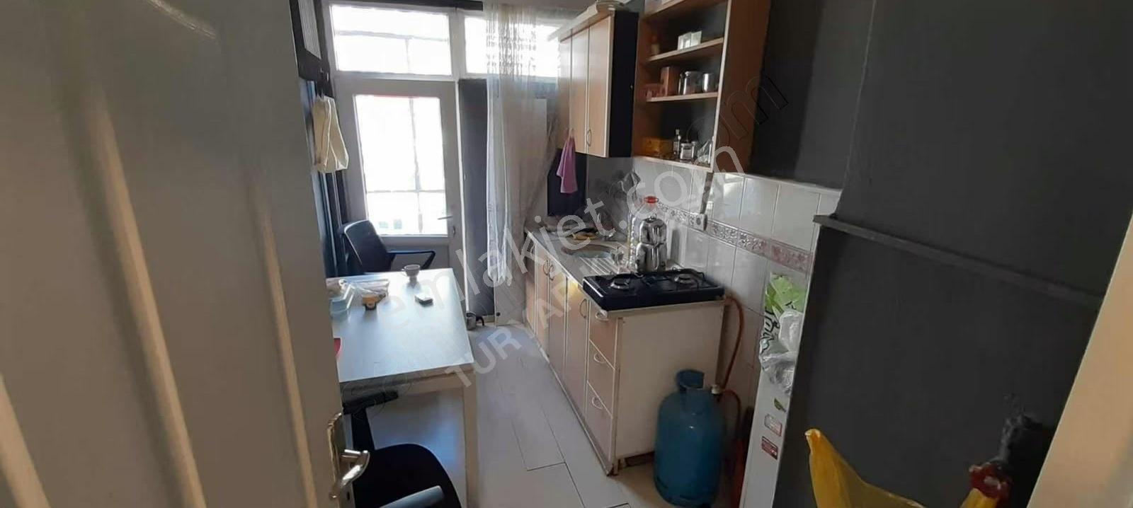 Meşrûtiyet Caddesine Cephe 2+1 Ofise De Uygun Daire - Görsel 3