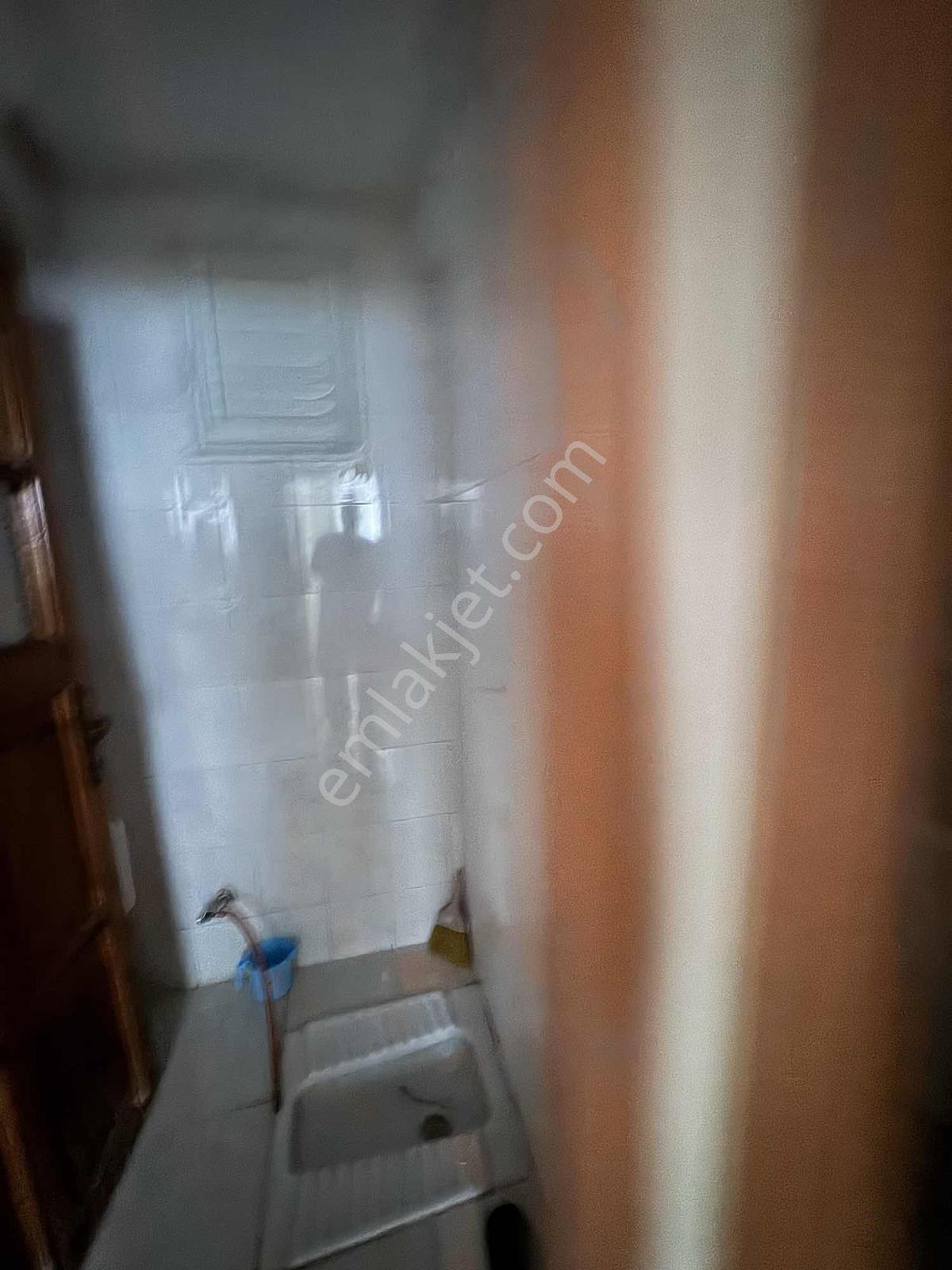 Merkezi Konumda Kiralık 2 + 1 Daire - Görsel 7