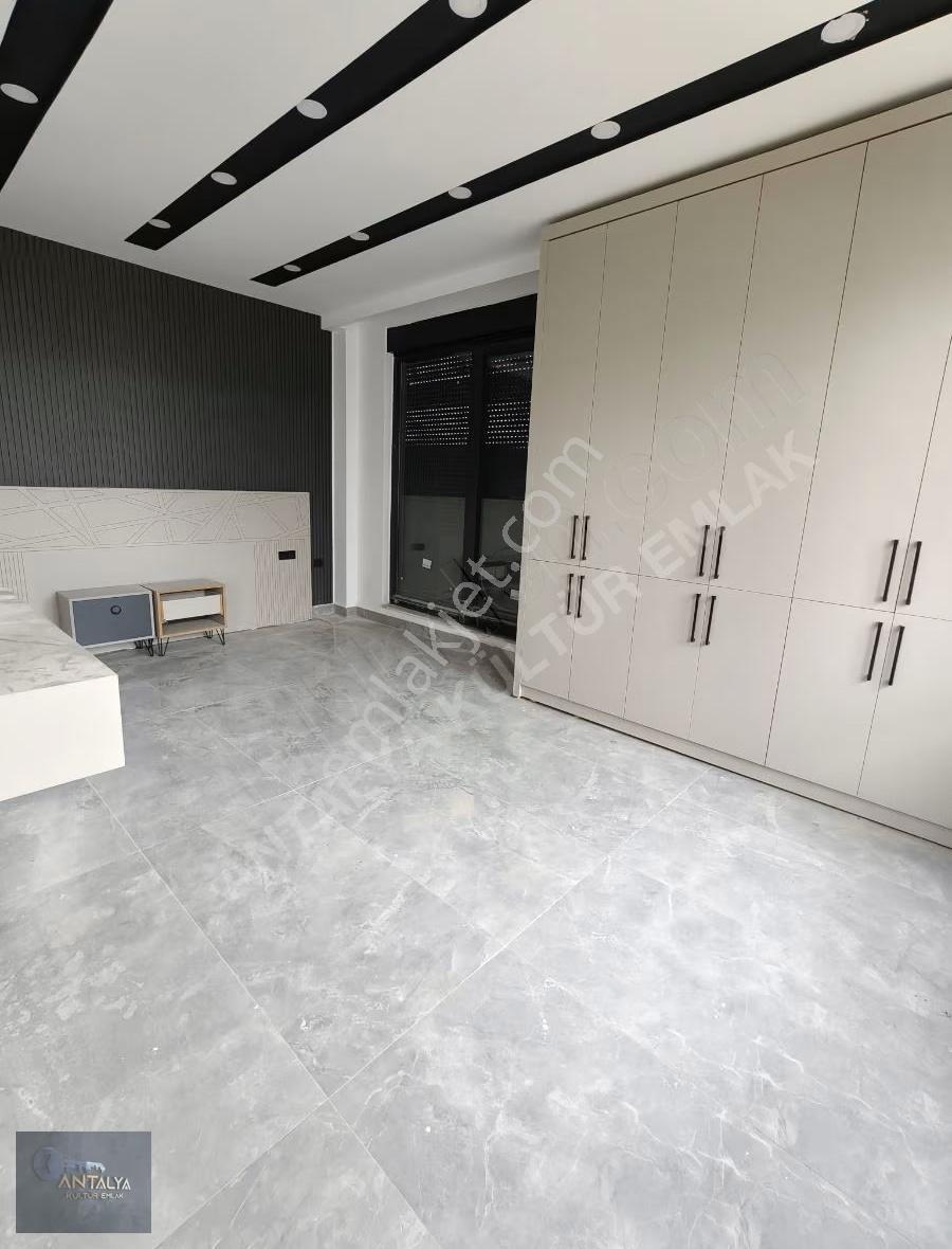 Düzlerçamında Doğayla İç İçe Lüx 4+1 Havuzlu Müstakil Villamız. - Görsel 11