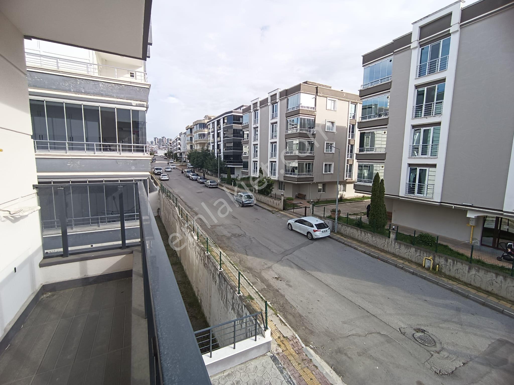 Atakum İstiklal'de Lüks 1+1 Kiralık Daire - Görsel 10