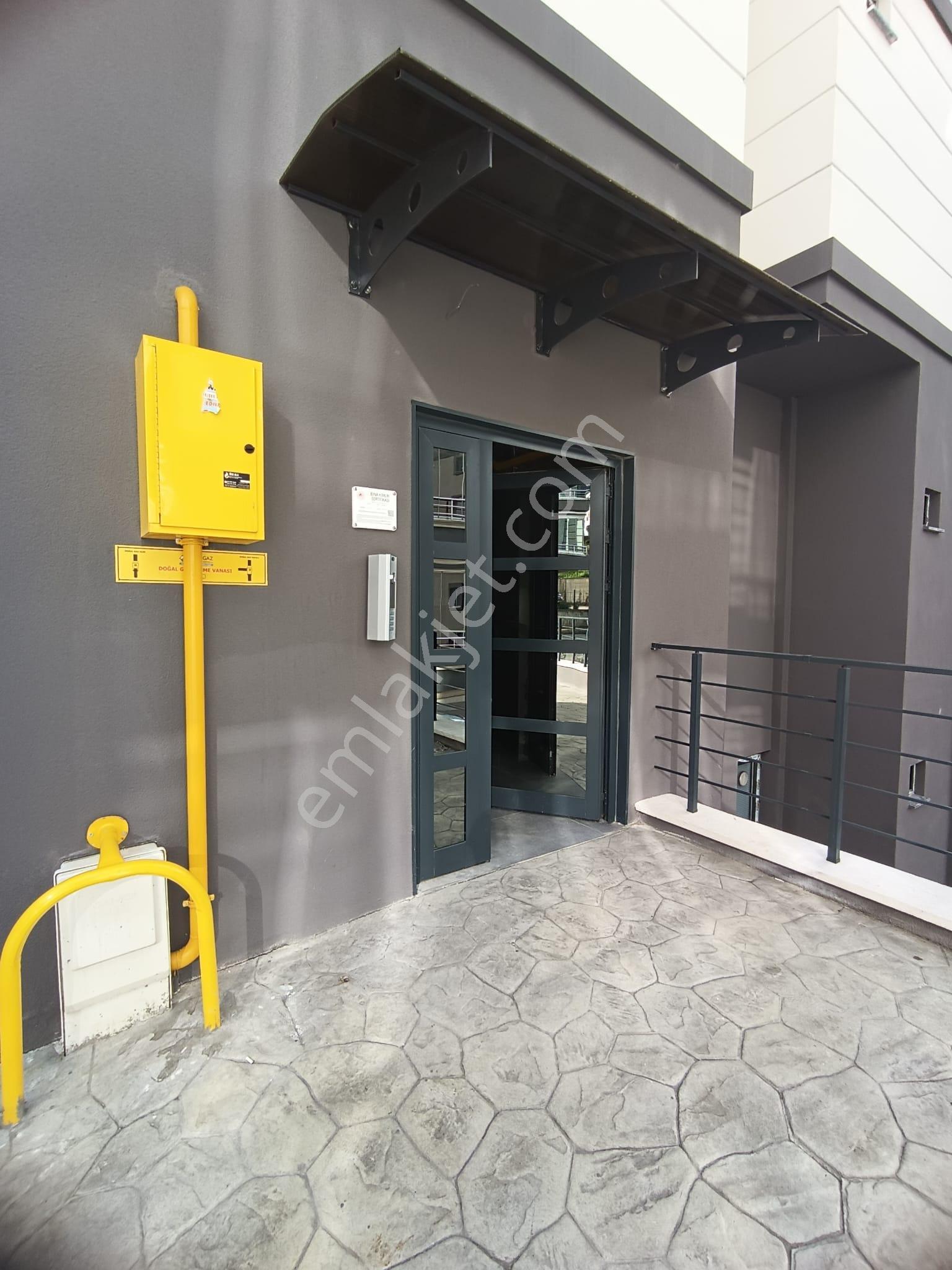 Atakum İstiklal'de Lüks 1+1 Kiralık Daire - Görsel 16