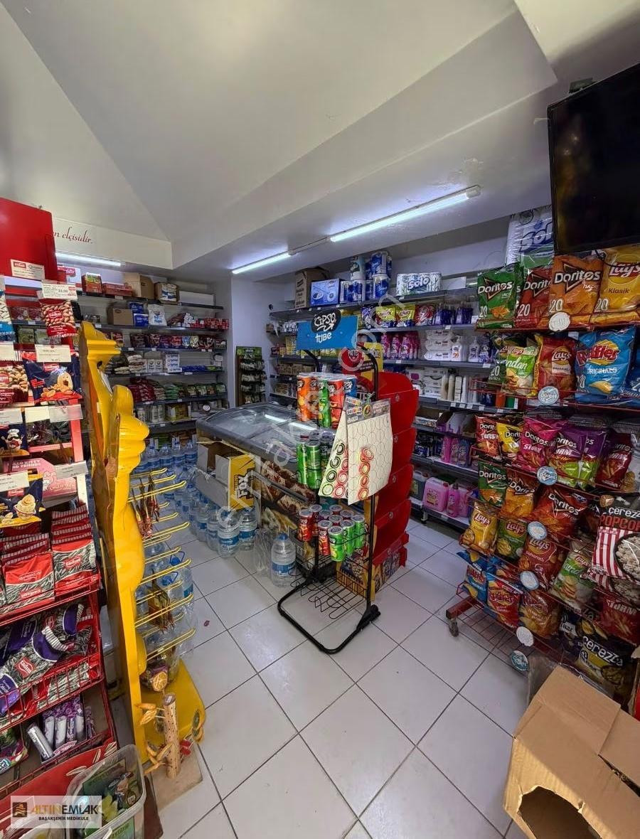 Kira Aidat Toplam 13.500 Kayaşehir Site İçi Manav Bölümlü Market - Görsel 4