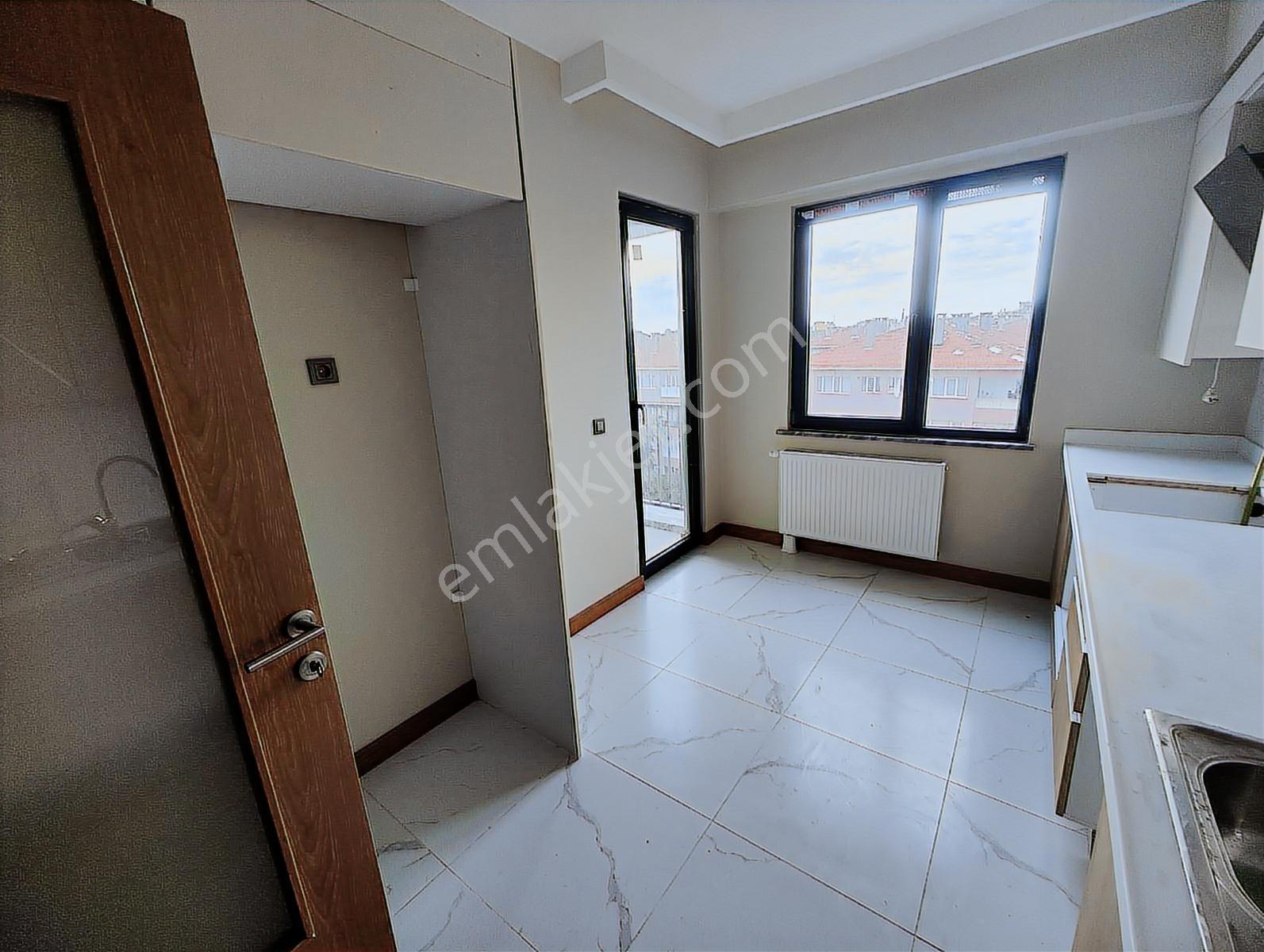 Yeni Tozkoparan Toki 3.etap Ara Kat Manzaralı 2+1 Daire - Görsel 17