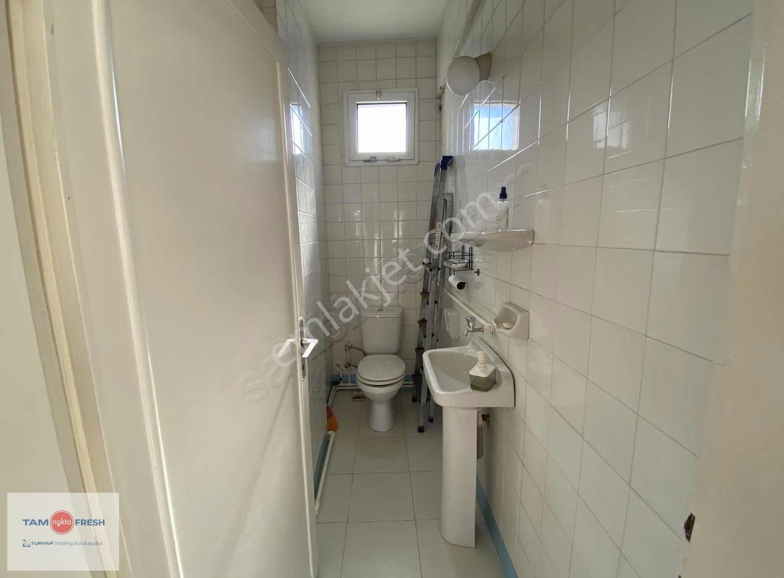 Urla Zeytinalanı Merkezde Satılık 3+1 Daire - Görsel 12