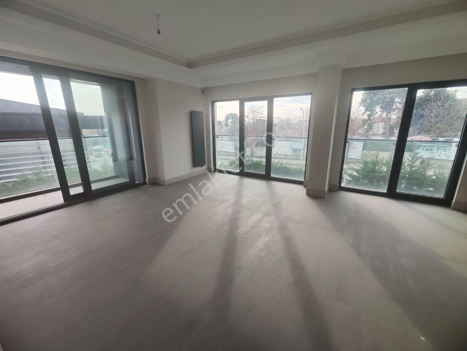 Zeytinburnu Selenium Park 3+1 Sıfır Az Katlı Boş - Görsel 18
