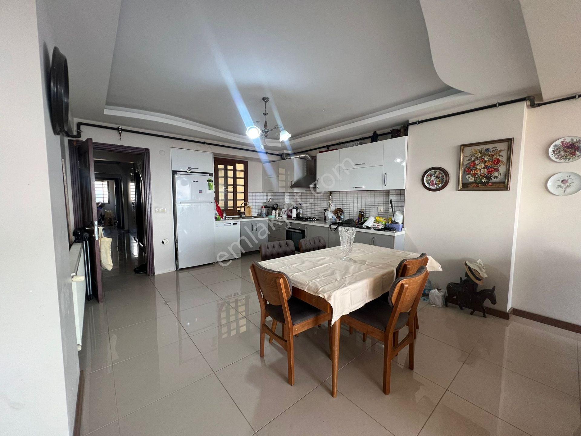 Yeşilyurt Ulucami Yakını 3+1 125m2 Panaromik Deniz Manzaralı Lüx Daire - Görsel 13