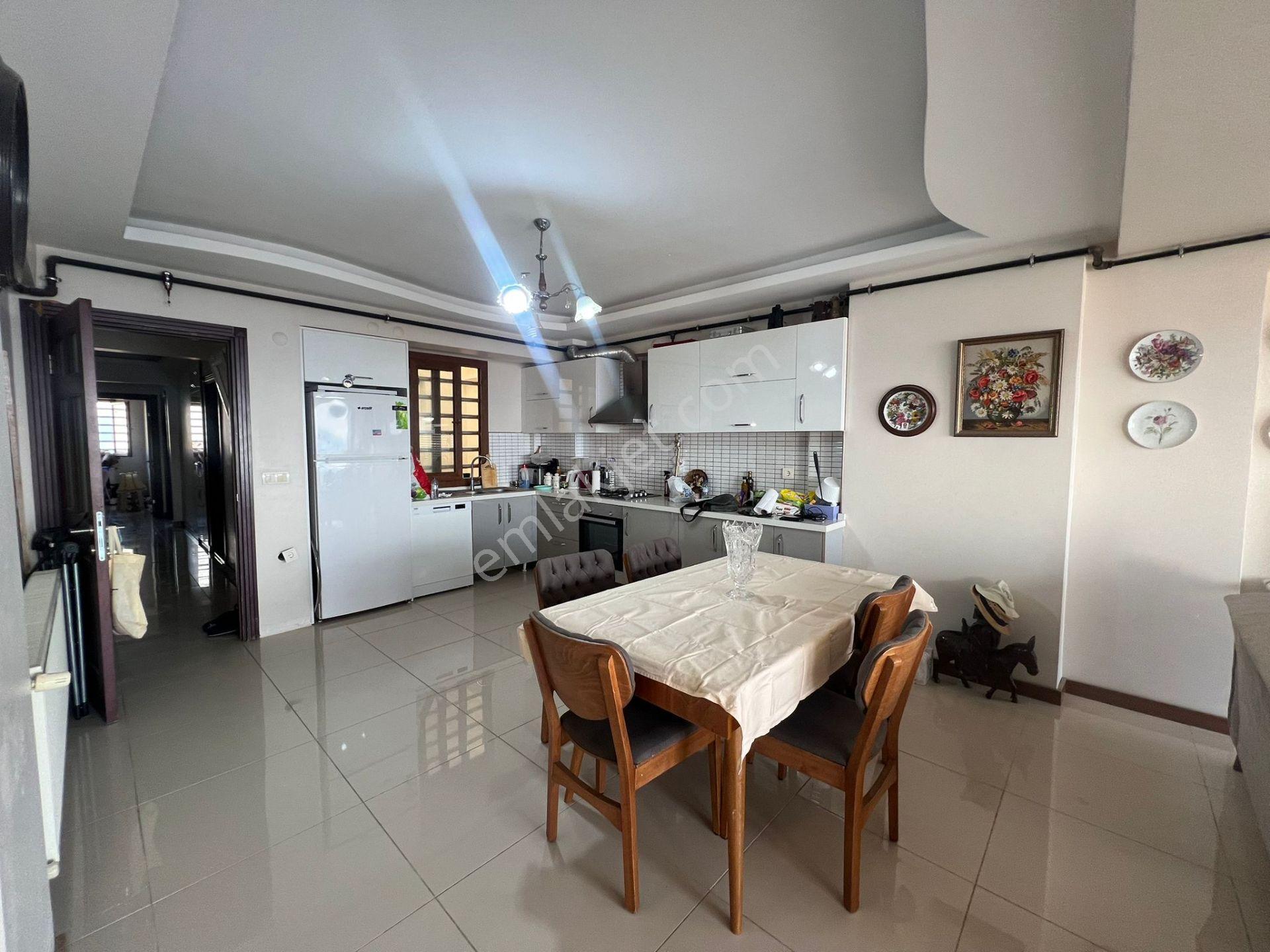 Yeşilyurt Ulucami Yakını 3+1 125m2 Panaromik Deniz Manzaralı Lüx Daire - Görsel 16