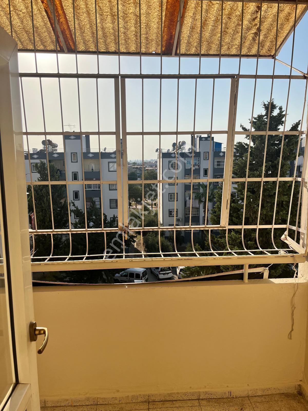 Yüreğir Atakent Mahallesinde Kiralık 2+1 Boş Daire - Görsel 16