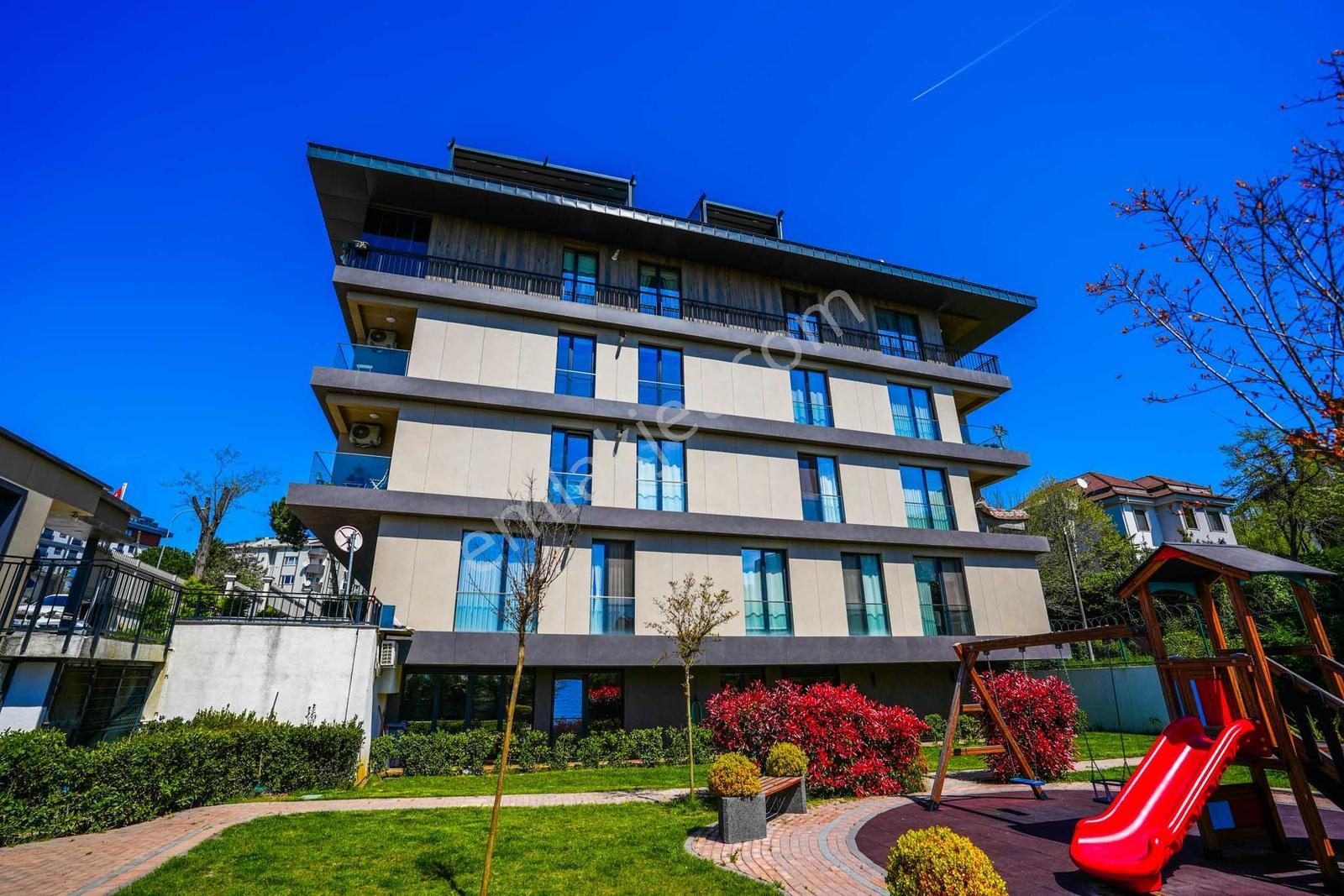 Çengelköy Limbahçe Evlerinde 4+1 Satılık Luks Dubleks