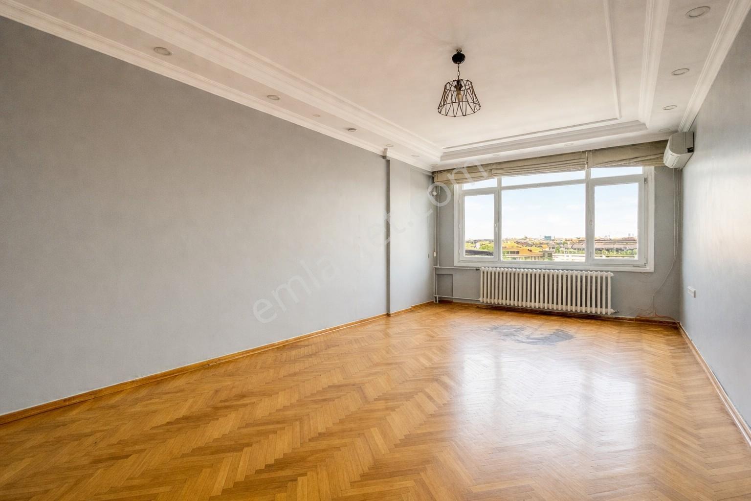 E-5 Üzerinde Metro & Metrobüse Yakın 220m² Net Geniş 4+1 Daire - Görsel 5