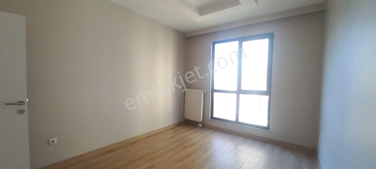 Çatalmeşe Fame Çekmeköy Sitesinde 2+1 95m2 Çift Banyolu Kiralık - Görsel 28