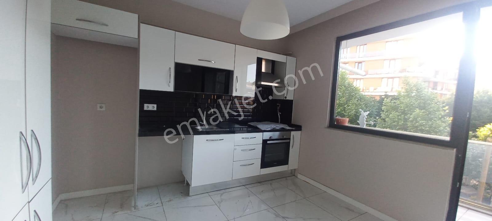 Çatalmeşe Fame Çekmeköy Sitesinde 2+1 95m2 Çift Banyolu Kiralık - Görsel 18