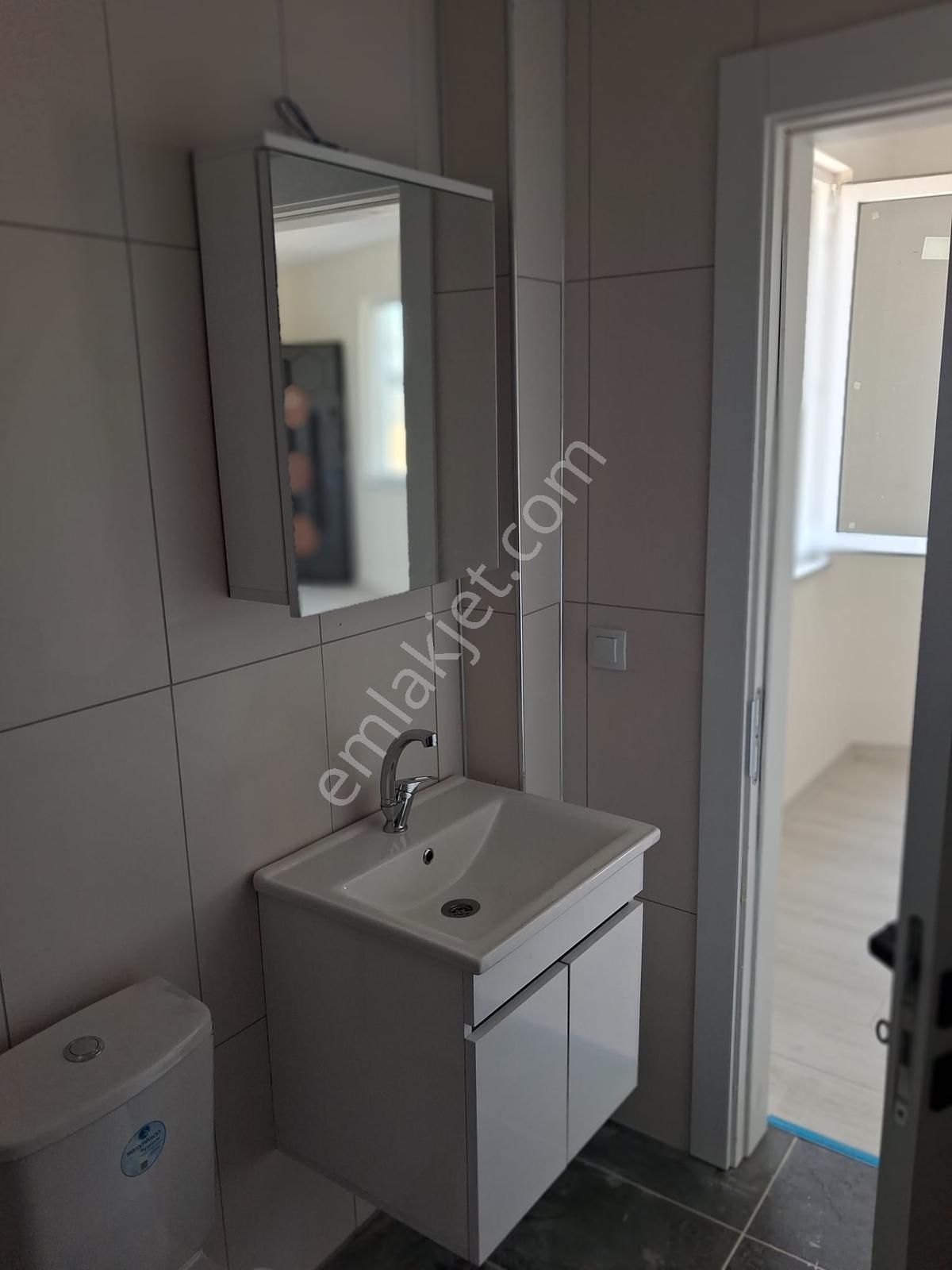 Newcıty Emlaktan Üniversite Yolunda Satılık Sıfır 1+1 Daire - Görsel 17