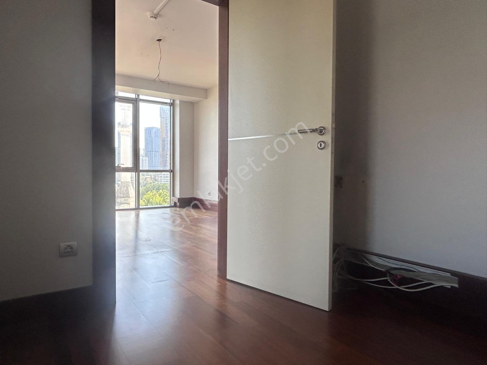 Uphıll Towers Ataşehir'de Kiralık Boş 4+1 Ofis | Prestijli Plaza - Görsel 14