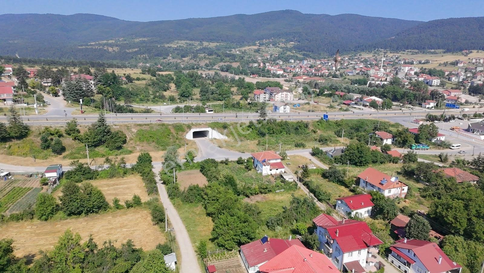 Mengen Beşler Mahallesi İki Cephe Üç Kat İmarlı Satılık Arsa - Görsel 12