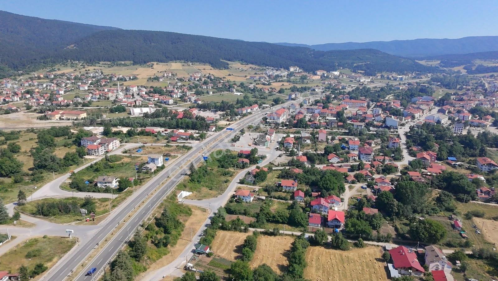 Mengen Beşler Mahallesi İki Cephe Üç Kat İmarlı Satılık Arsa - Görsel 13