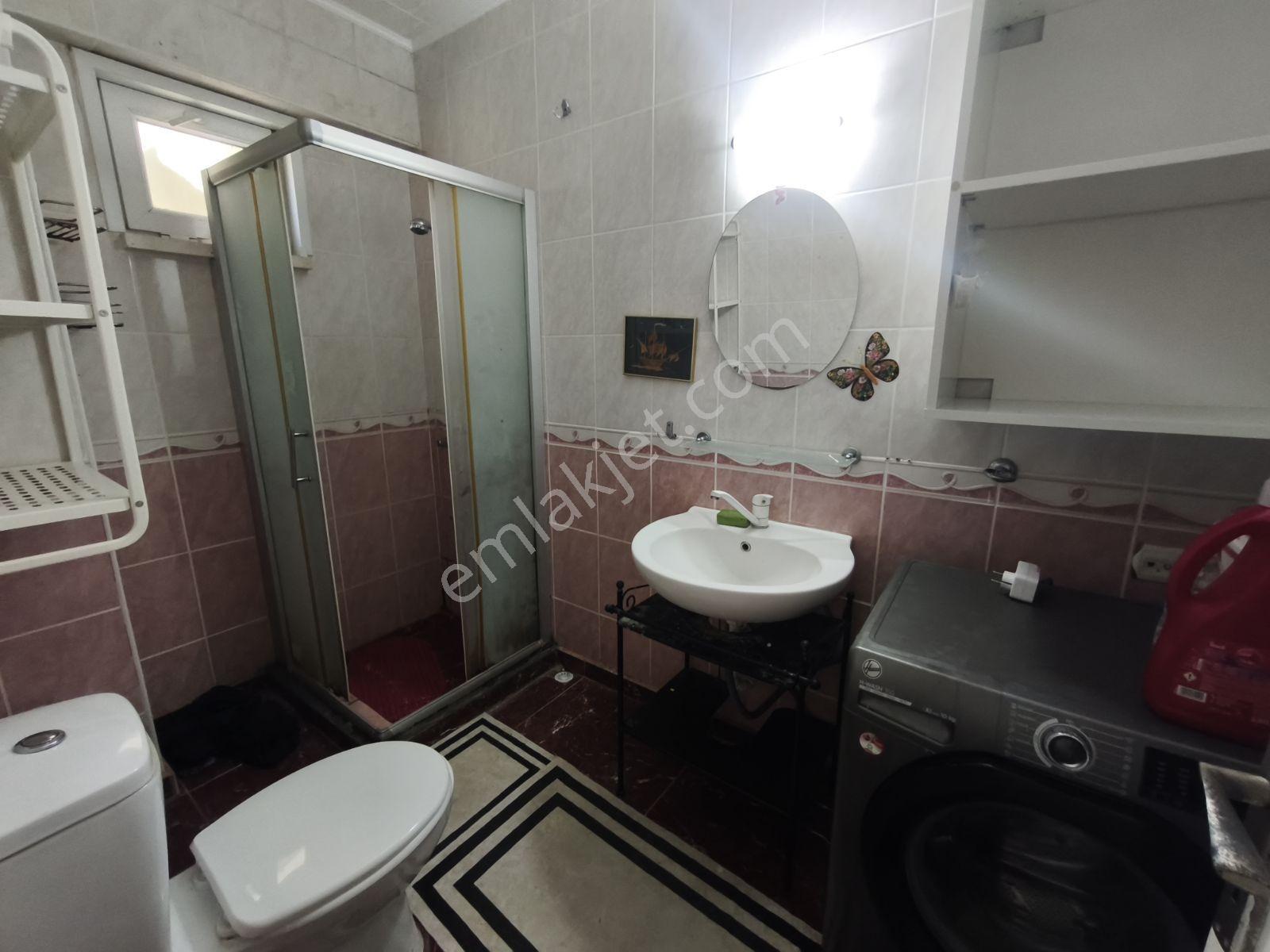 Şile'de Merkezi Lokasyonda Öğrenciye Kiralık 3+2 Villa - Görsel 21