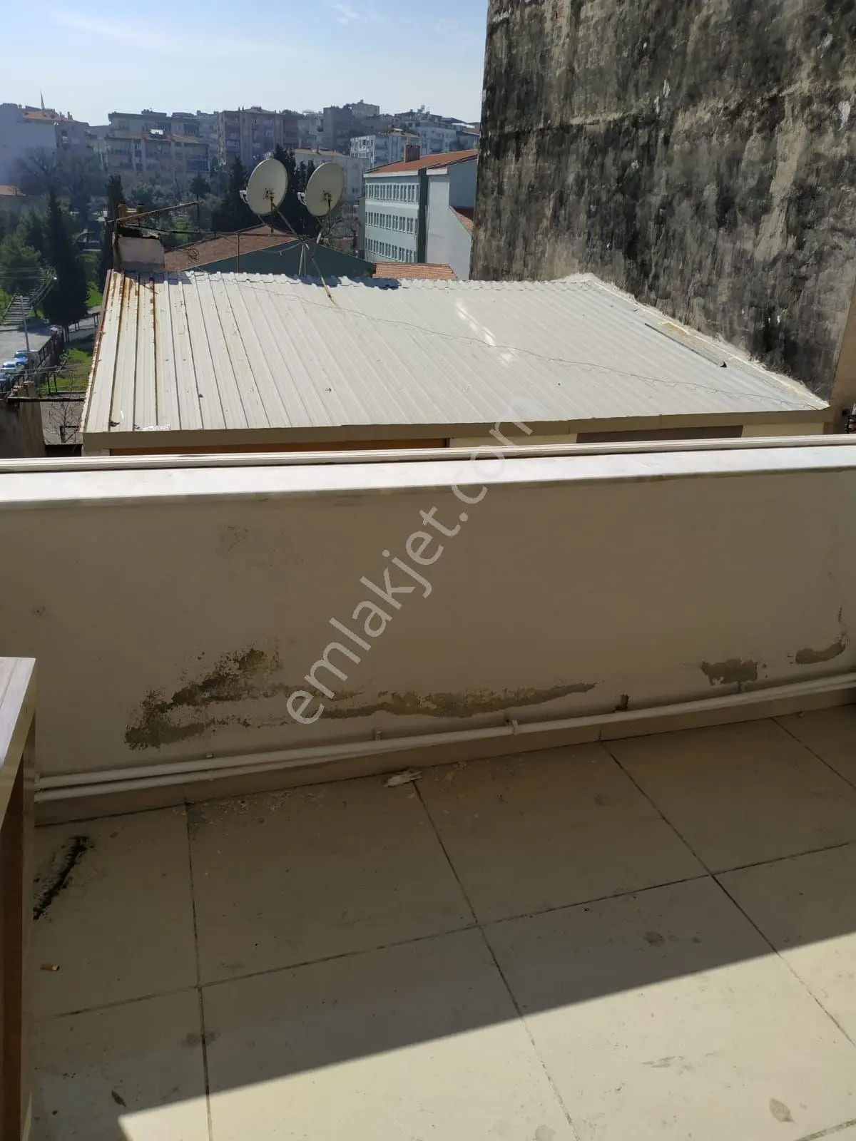 Karabağlar Sevgi Mah. 2+1 120 M2 Doğalğazlı Kiralık Daire - Görsel 3