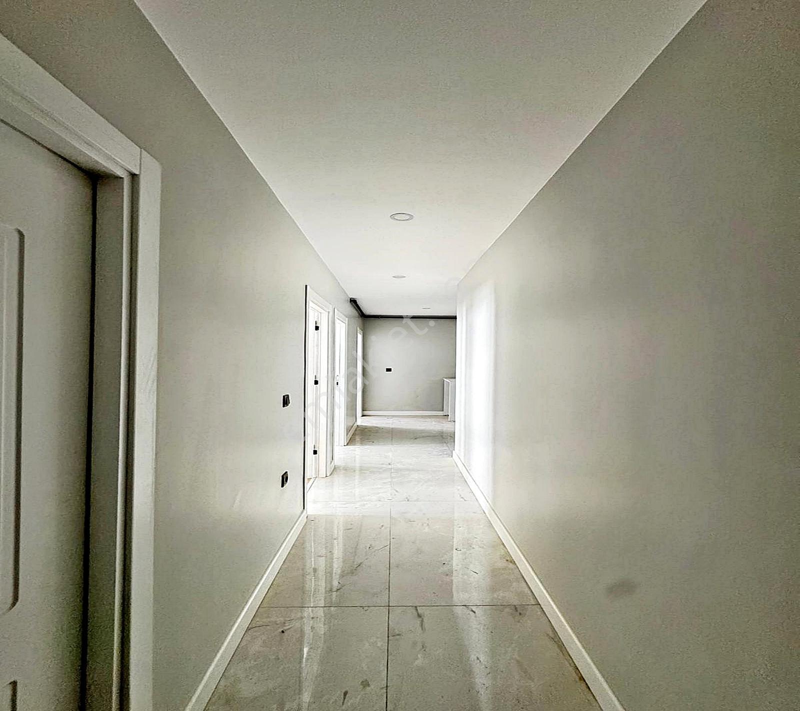 Hastaneye Yakın Cadde Üzeri Önü Açık 3+1 Satılık Daire - Görsel 35