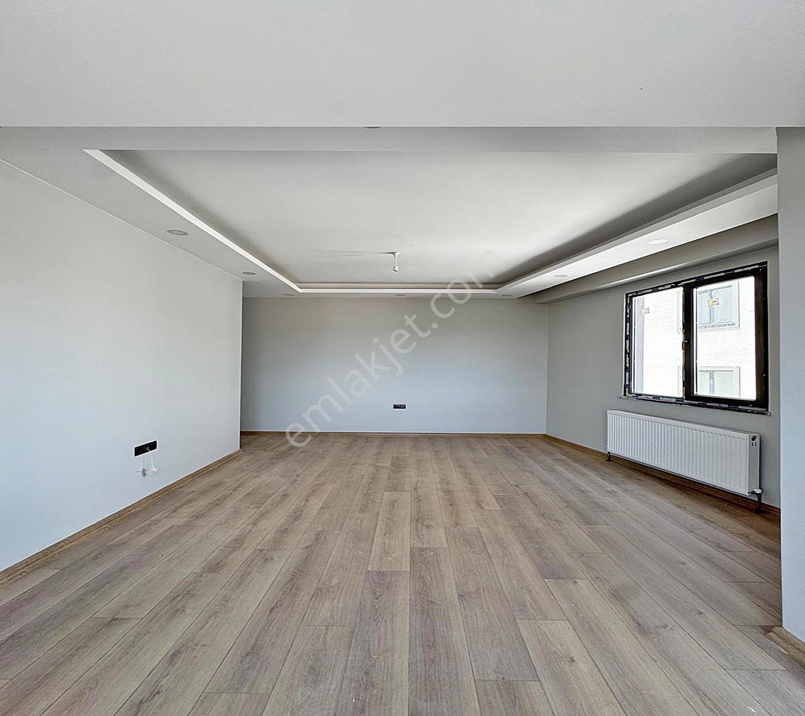 Hastaneye Yakın Cadde Üzeri Önü Açık 3+1 Satılık Daire - Görsel 18