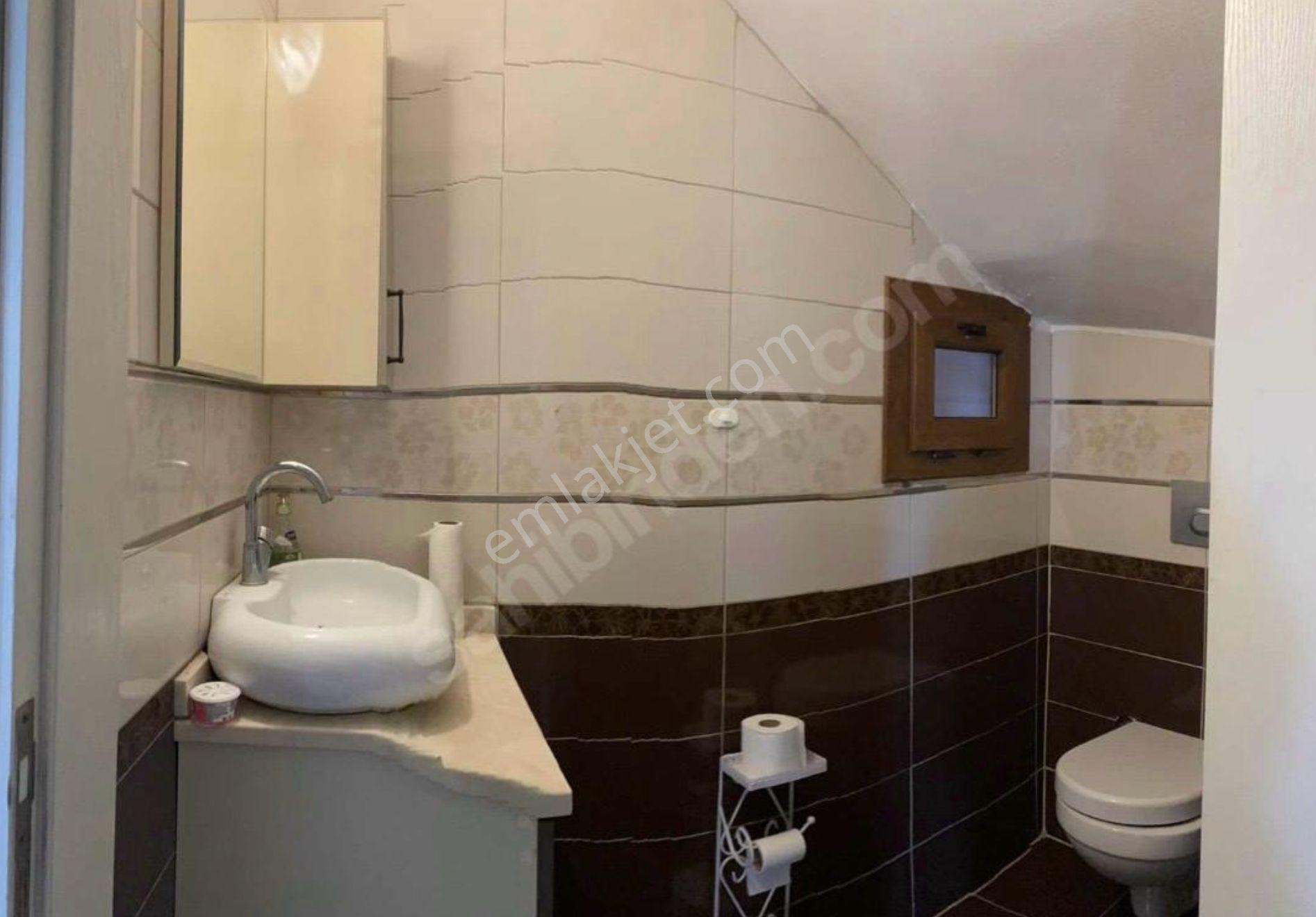 Urla Atatürk Mah. Site İçerisinde Tam Müstakil Prestijli Villa - Görsel 11