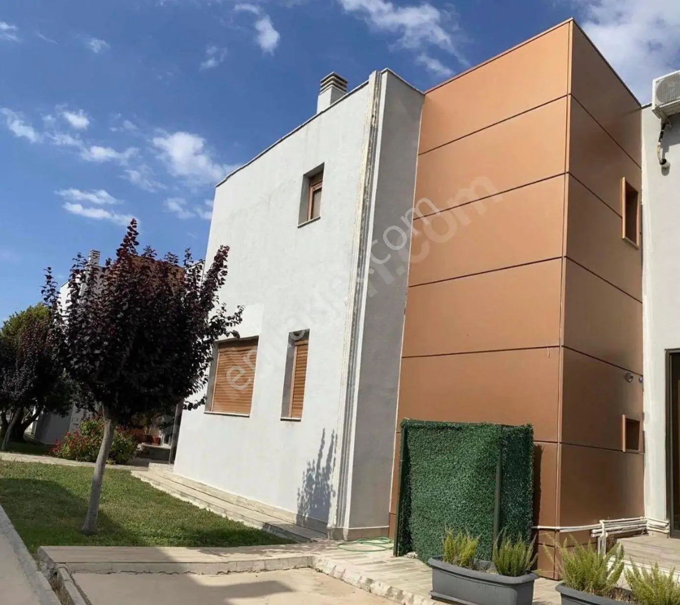 Urla Atatürk Mah. Site İçerisinde Tam Müstakil Prestijli Villa - Görsel 4