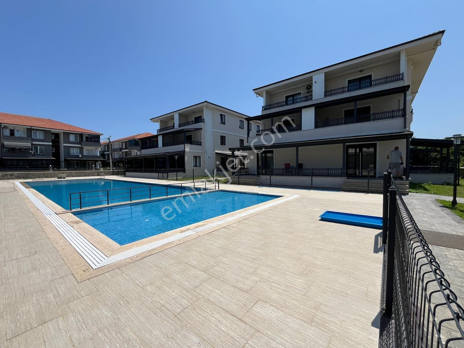 Arslan İnşaat Kocaali Suit Havuzlu Lüks Sitede 2+1 Daire - Görsel 11