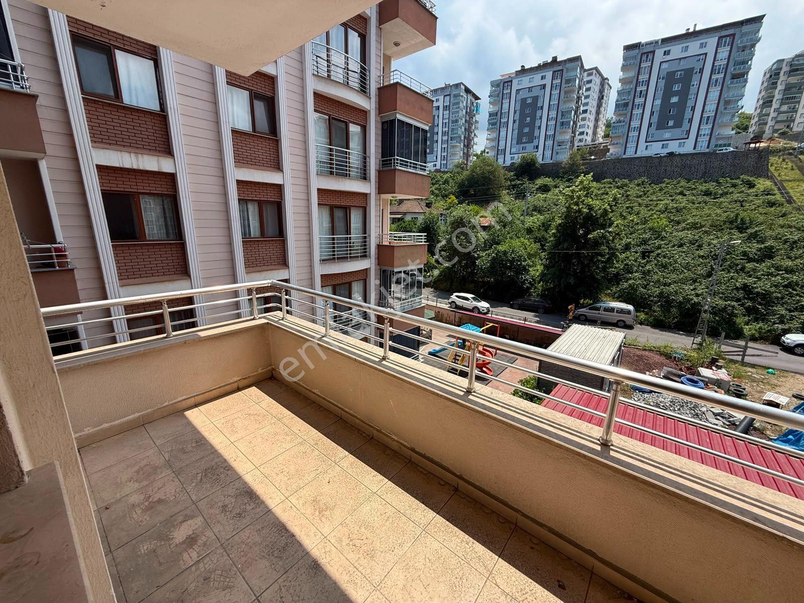 Trabzon Yomra'da Kiralık 3+1 Daire - Görsel 24