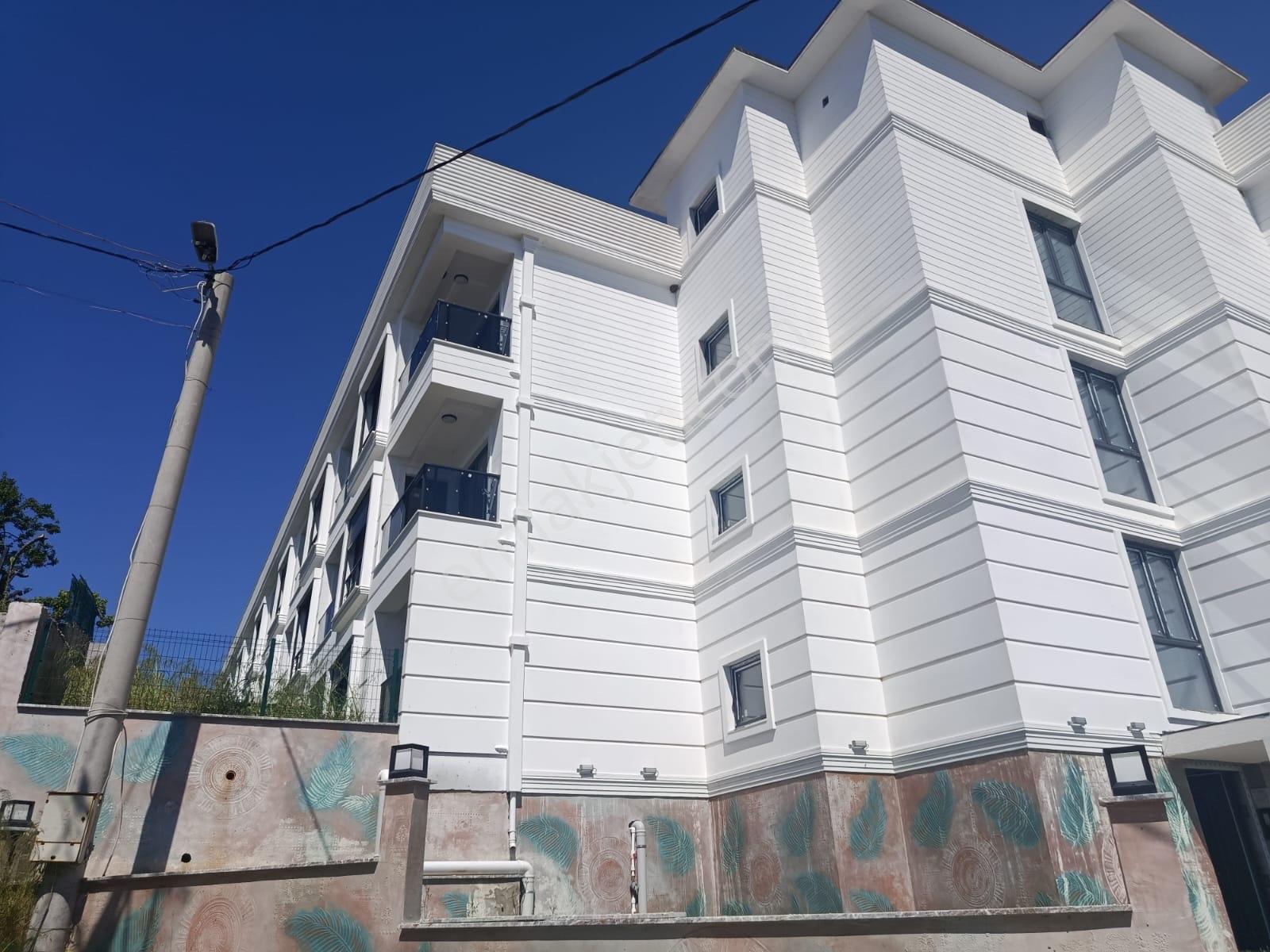 Doruk'tan Çamlıbel Köyü Mevkiinde Satılık Teraslı 1+1