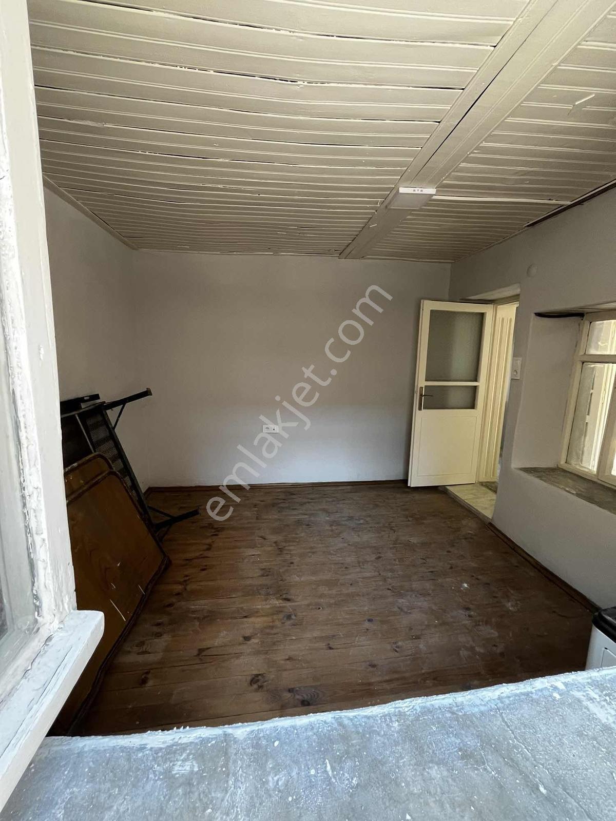 Osmangazi Bahar Mahallesi 186 M², Arsa Fiyatına Satılık Müstakil - Görsel 11