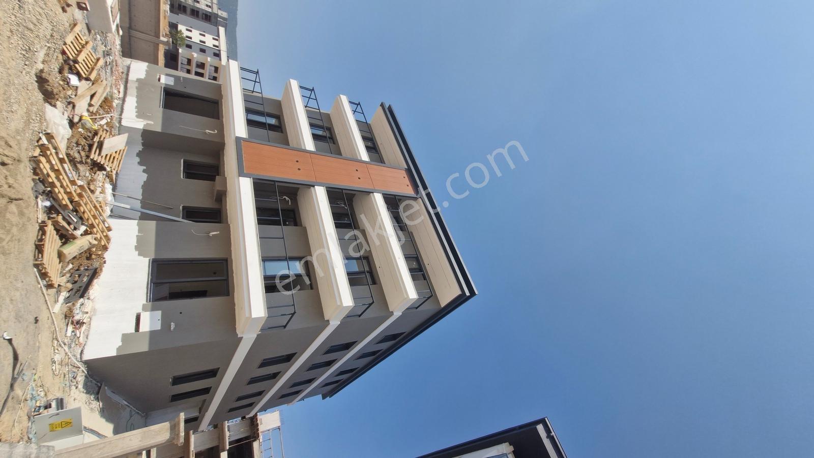 Kemalpaşa Ulucakta Satılık Ara Kat Kapalı Mutfak 2+1 Sıfır Daire - Görsel 7
