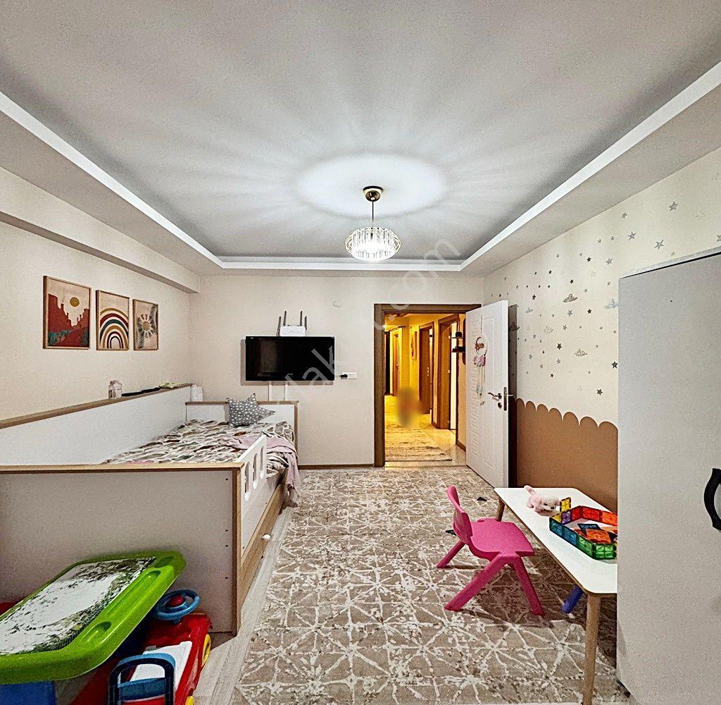 Arden Yapı'dan Noter Bölgesinde İskanlı Çift Balkonlu Ön Cep.2+1 - Görsel 15