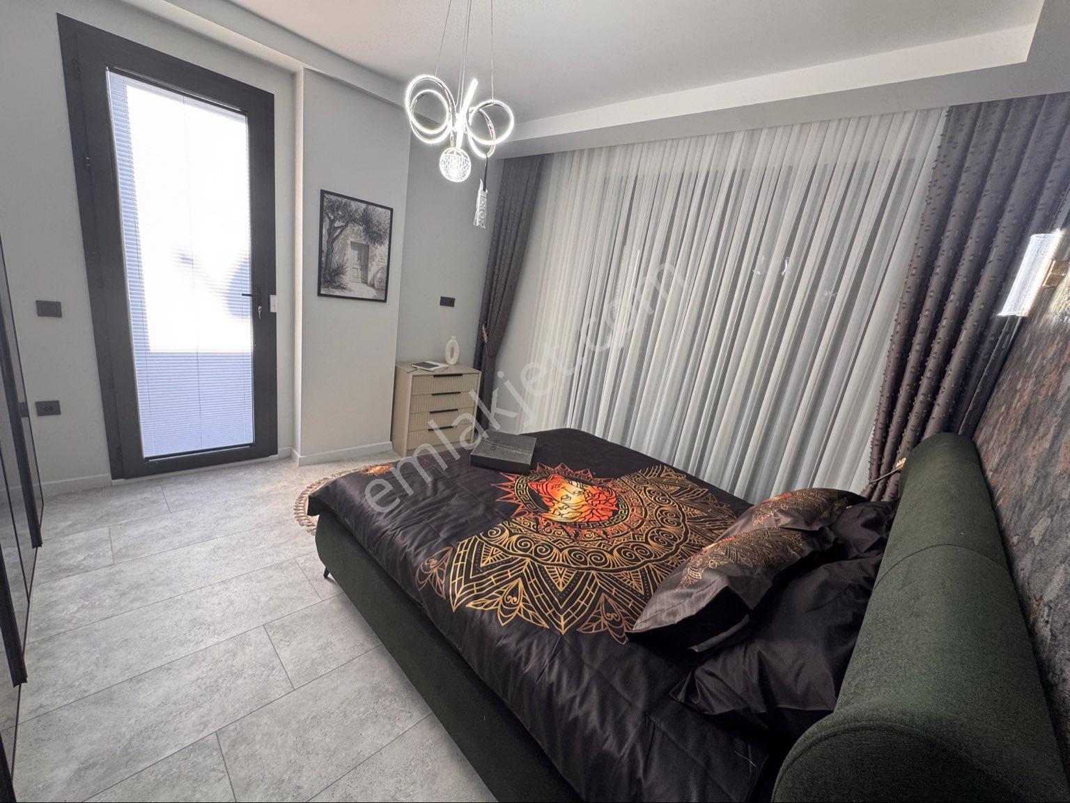 Didim Hisar Mahallesinde Full Eşyalı Alt Katta Odalı Satılık Lüks Villa - Görsel 19