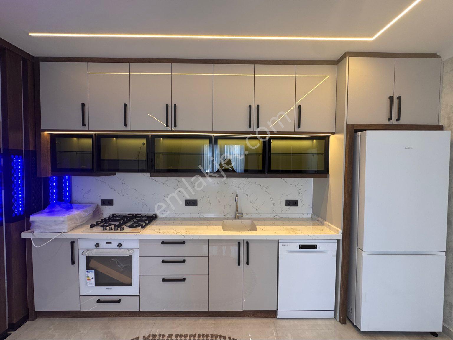 Didim Hisar Mahallesinde Full Eşyalı Alt Katta Odalı Satılık Lüks Villa - Görsel 16