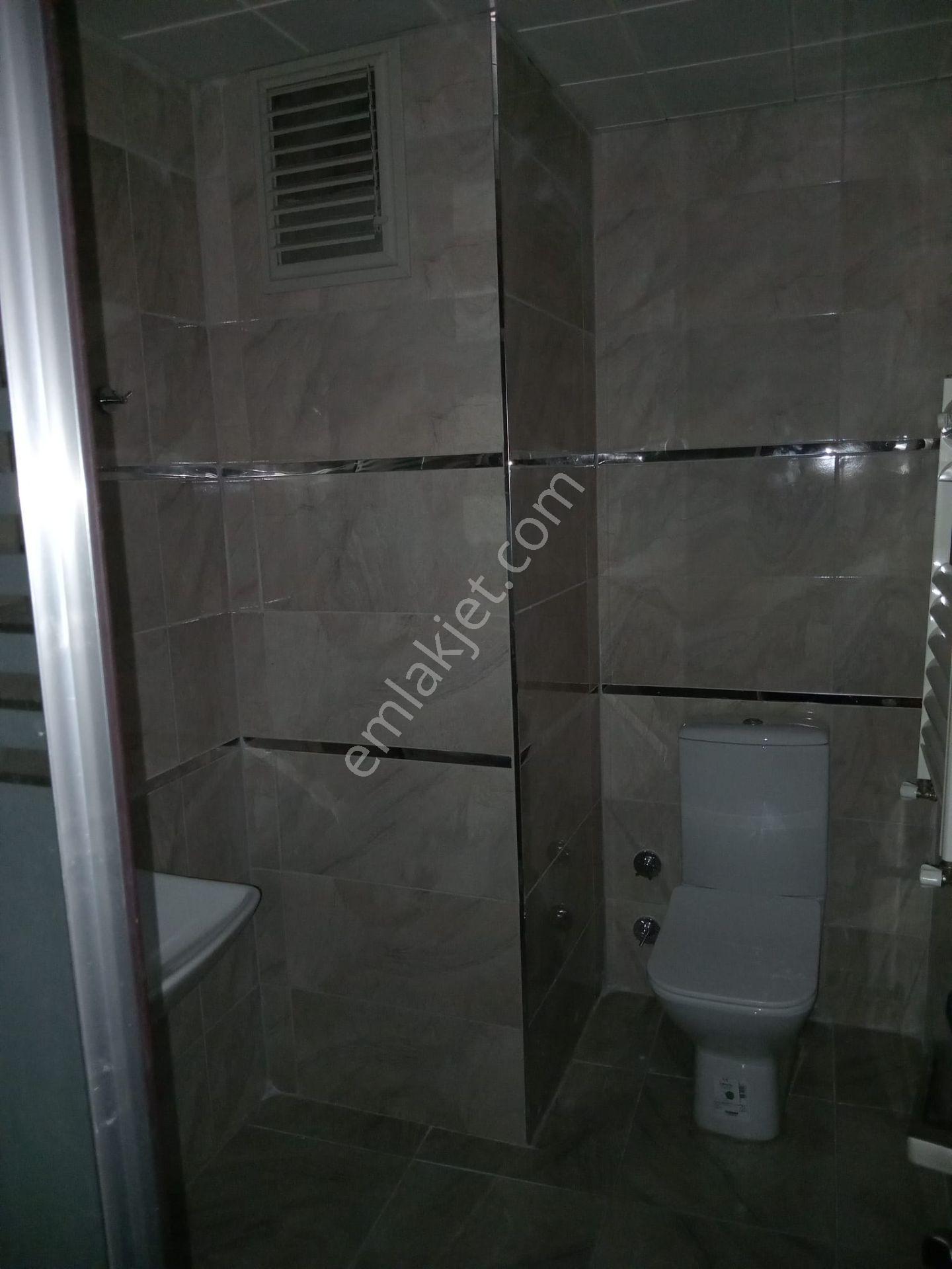 Adana Sarıçam Buruk Tokilerinde Okula Ve Yola Yakın İstiklal Mahallesi 3+1 Bakımlı Satılık Daire - Görsel 6