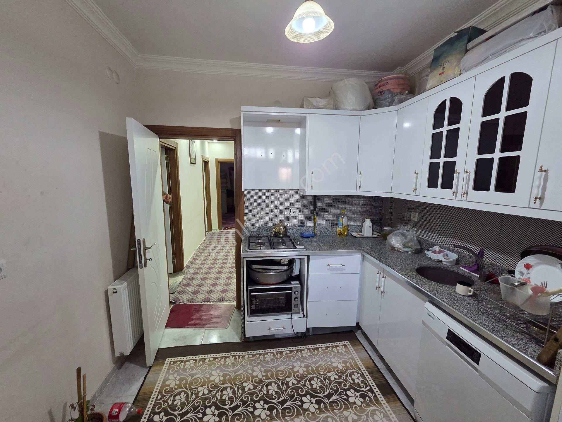 Karaköprü Seyrantepede Satılık 3+1 Giriş Kat Daire - Görsel 12