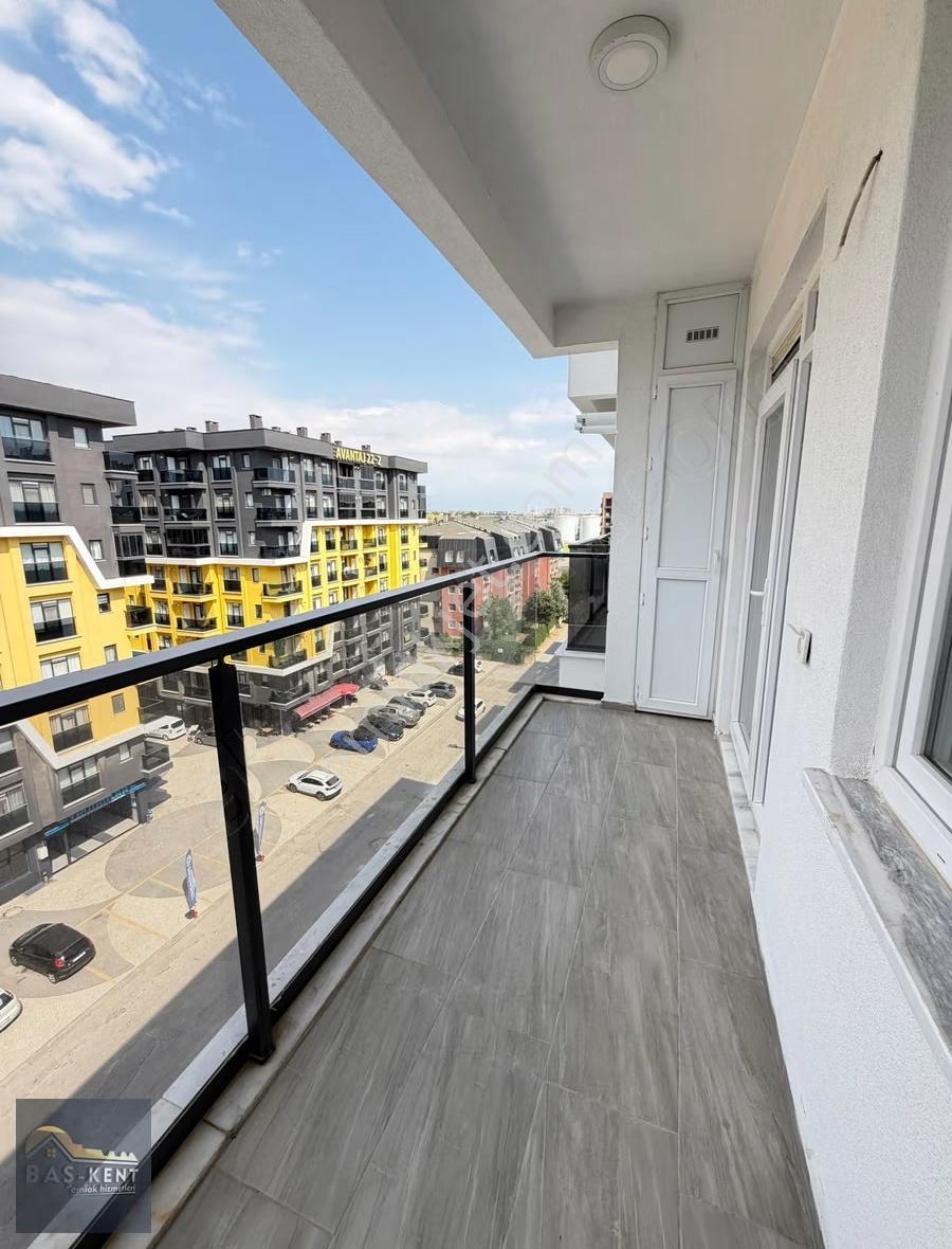 İstasyonda Emniyet Yanı Satılık Eşyalı Kiracılı 1+1 Daire - Görsel 16
