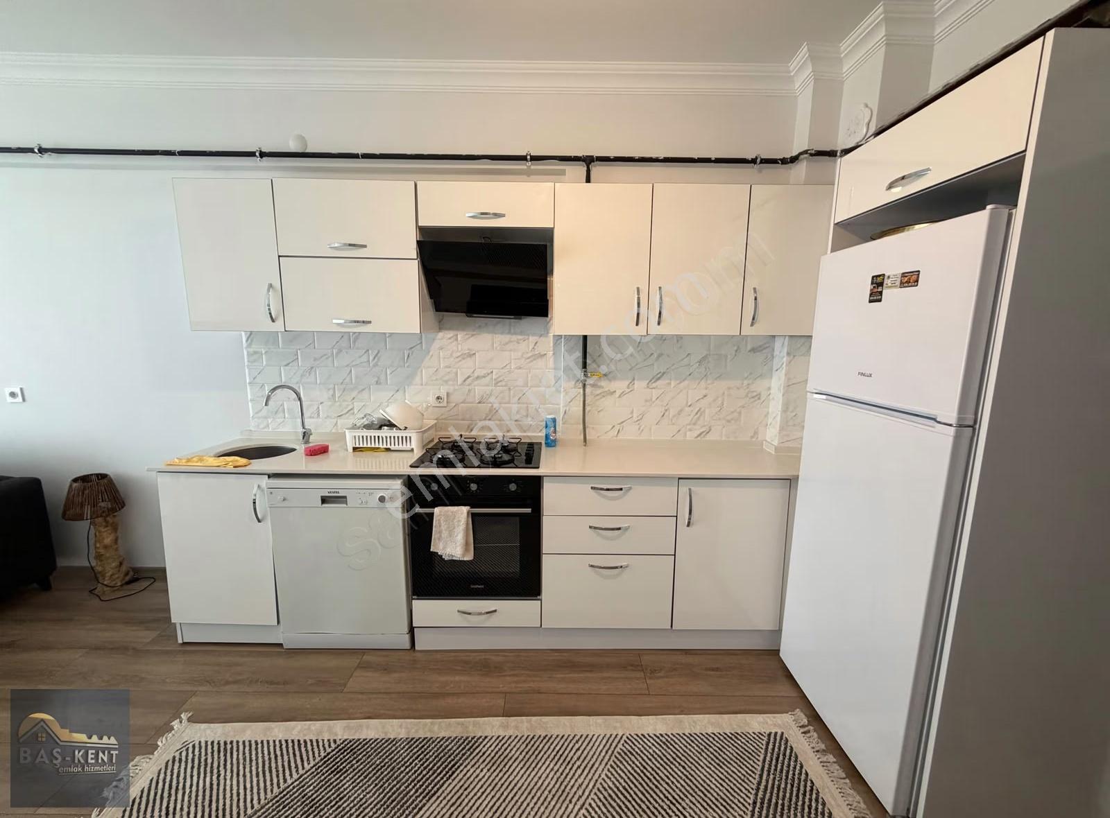 İstasyonda Emniyet Yanı Satılık Eşyalı Kiracılı 1+1 Daire - Görsel 9