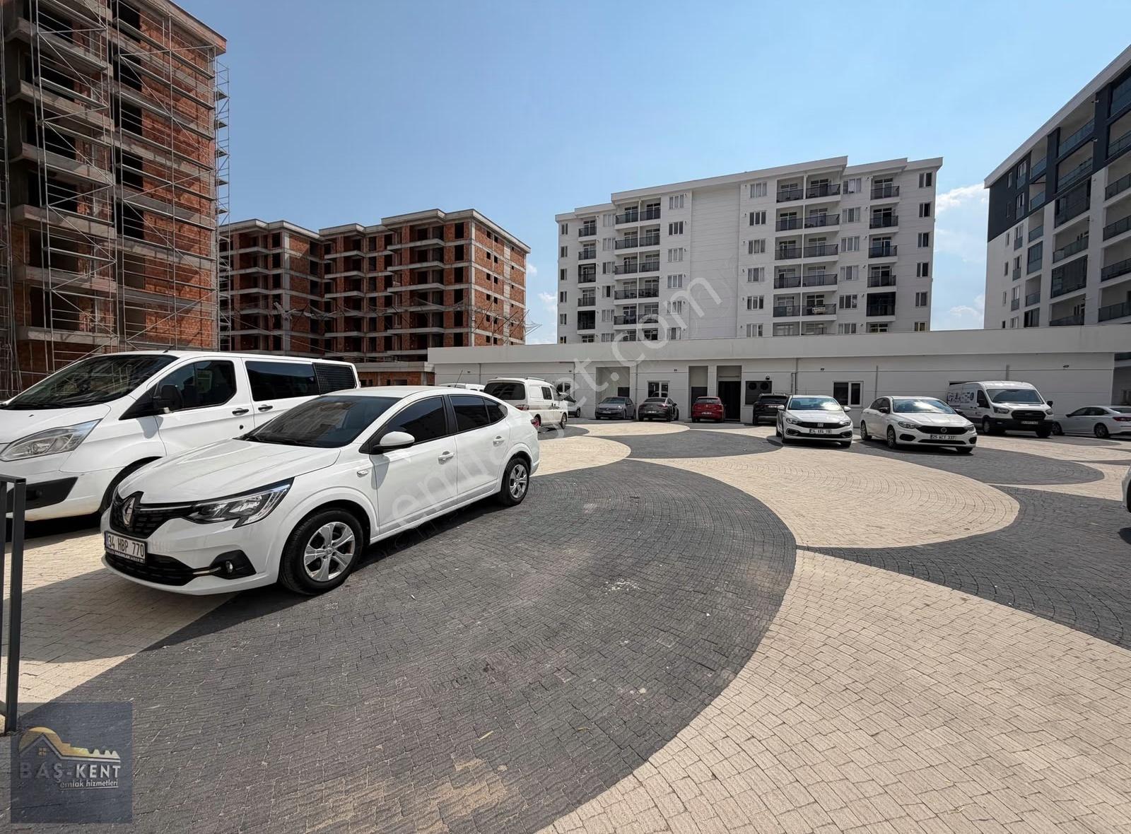 İstasyonda Emniyet Yanı Satılık Eşyalı Kiracılı 1+1 Daire - Görsel 13