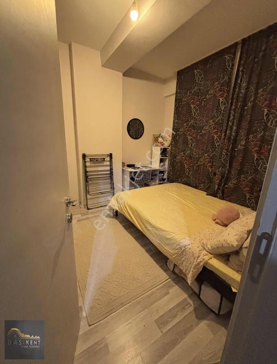 Cadde Üzeri Muhtarlık Karşısı Eşyalı Kiracılı Satılık 1+1 Daire - Görsel 14