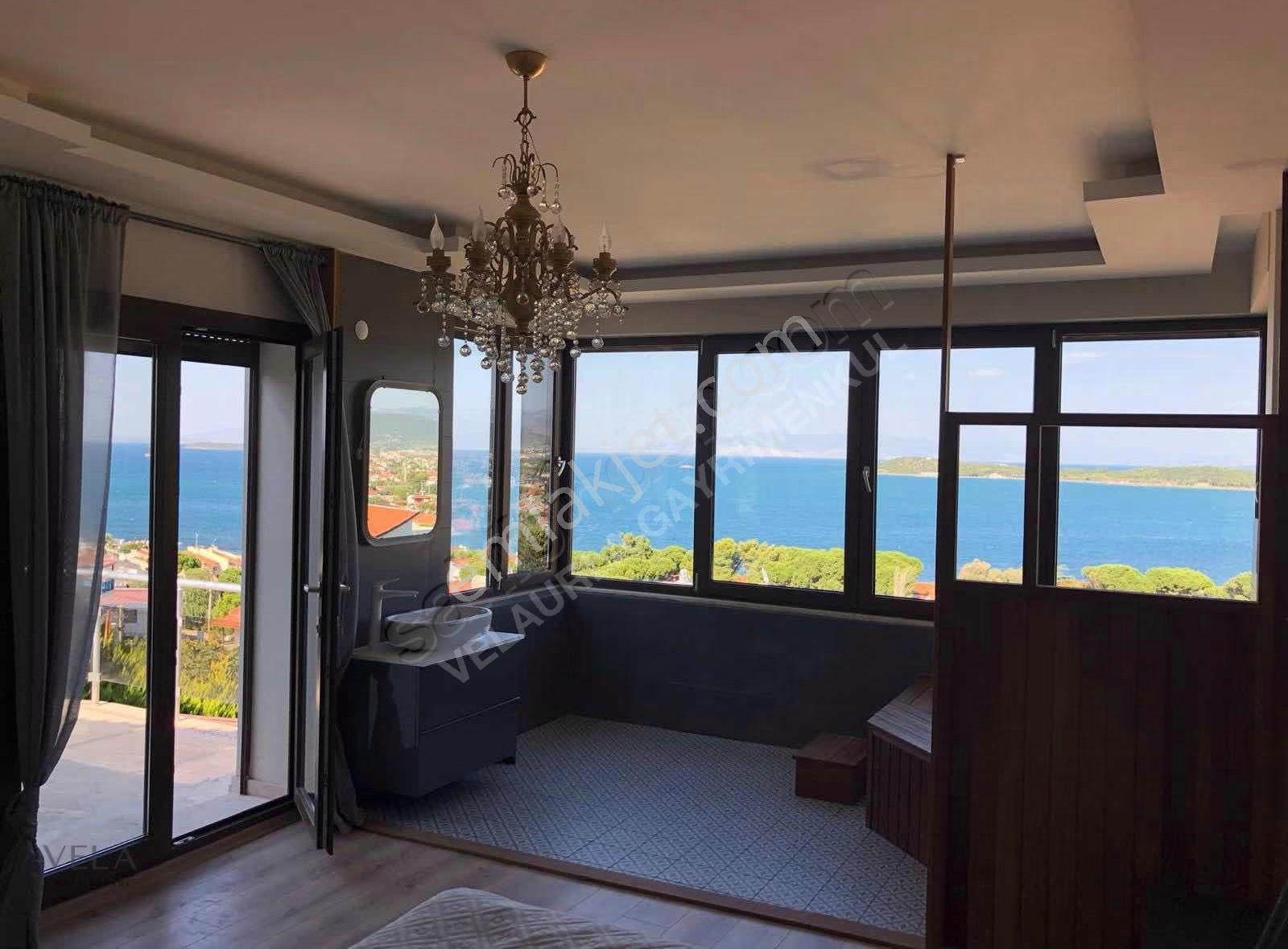 Urla İskele'de Deniz Manzaralı, Eşyalı Kiralık Villa (3+1) - Görsel 13