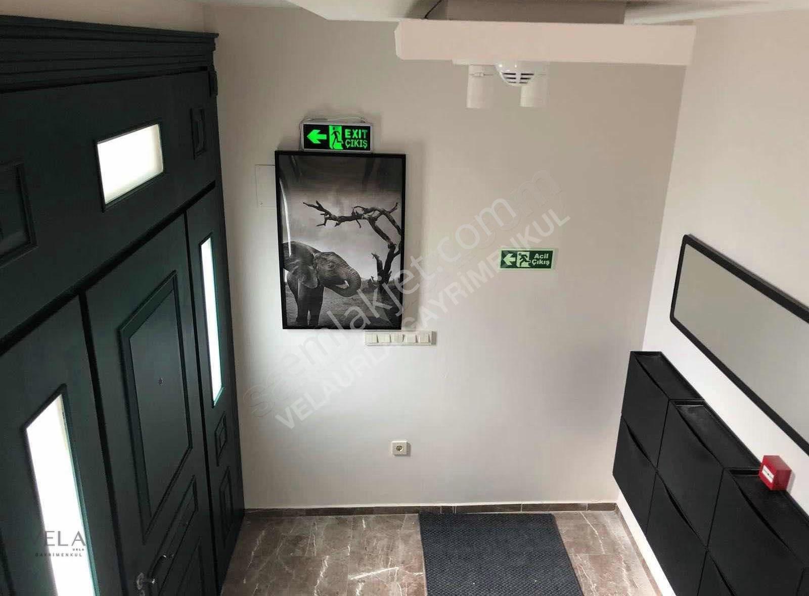 Urla İskele'de Deniz Manzaralı, Eşyalı Kiralık Villa (3+1) - Görsel 7