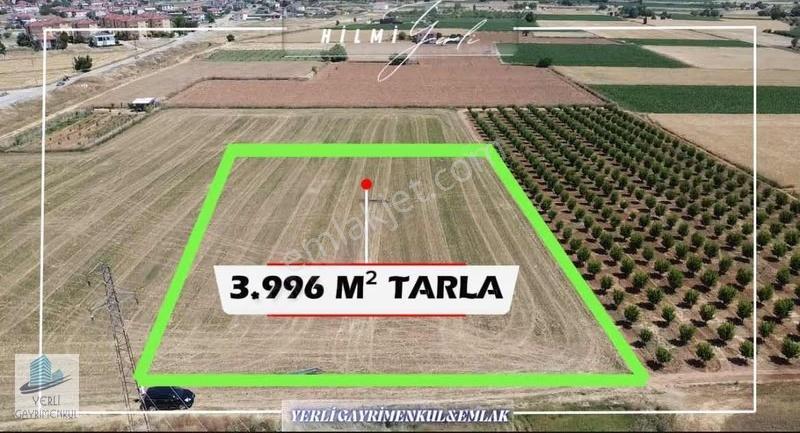 Yerli Gayrimenkul'den Çarşı Mahallesinde 3.996 M² Tarla