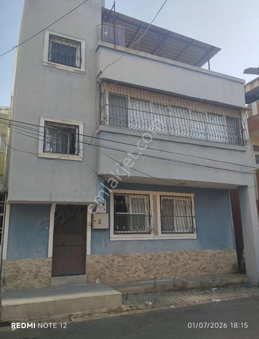 Ptt Evlerinde Satılık 2 Katlı Müstakil Ziya Market Civarı