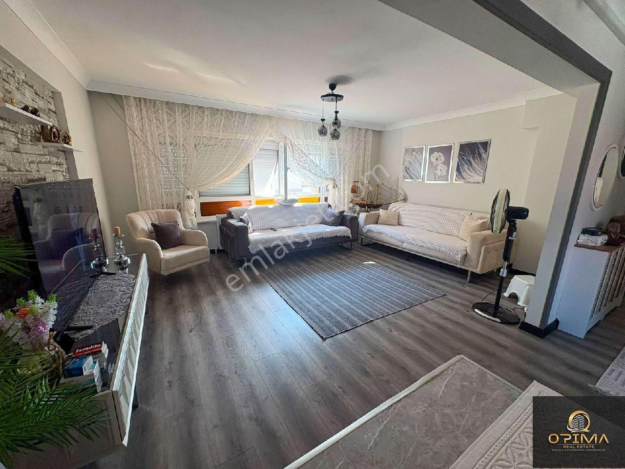 Opima Emlak'tan Yalı Mahallesi Merkezde Ve Masrafsız Satılık 2+1 Daire