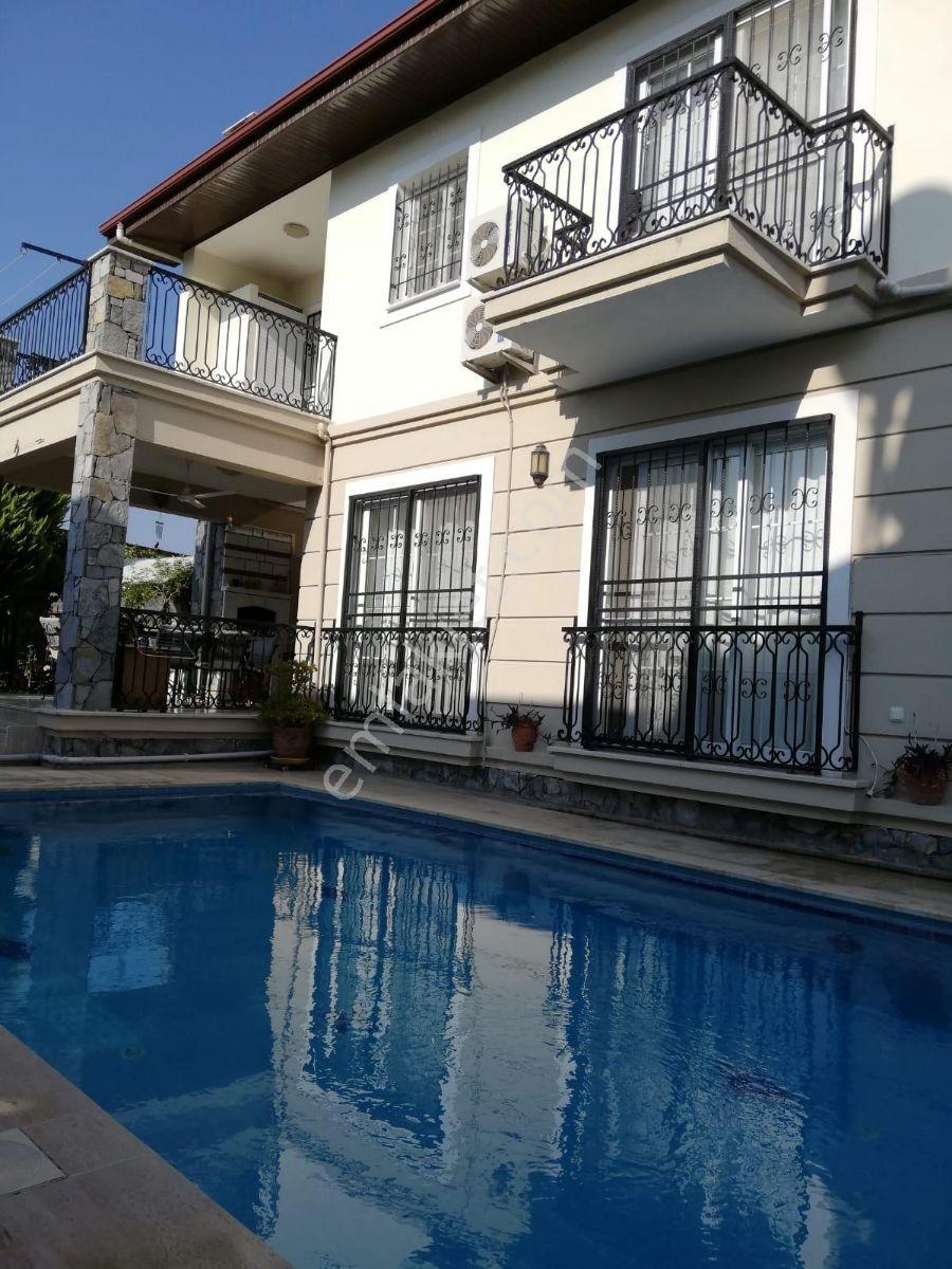 Fethiye Foça Mah.ilkon'dan Kiralık Havuzlu Eşyalı Villa - Görsel 14