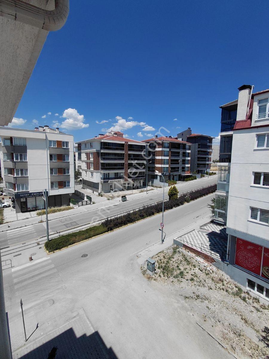 Kaymen Emlak Gündüz Ökçün Blv. Satılık 2+1 95 M2 Arakat Asansör - Görsel 21