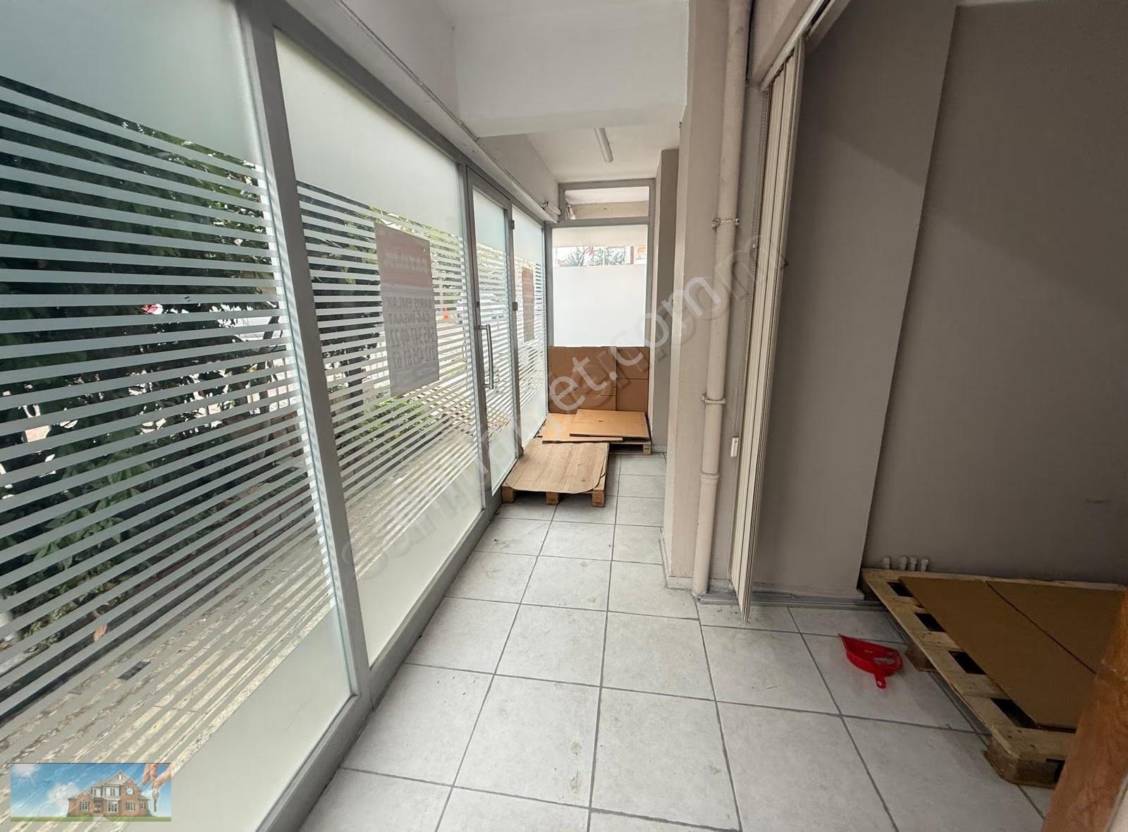 Avcılar Gümüşpala'da E-5'e 30m, 430m² Çift Katlı Dükkan - Görsel 31